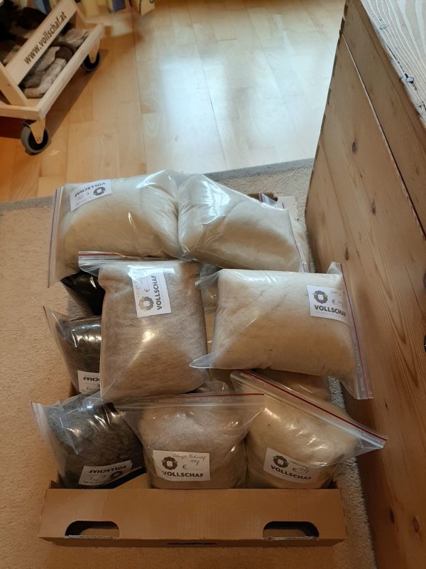 Schafwolle kardiert verschiedene Rassen 7x100g – Bild 4